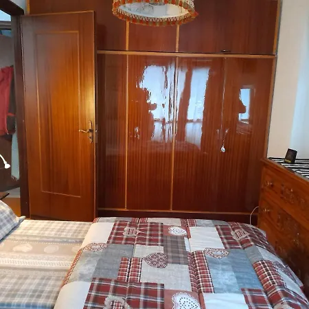 Διαμέρισμα Einaudi 9 *